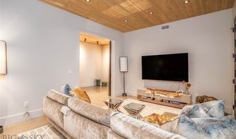 225 Alpen Strasse St, Bozeman, MT 59715