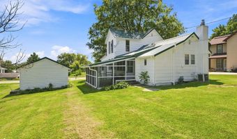 516 Lincoln St, Ainsworth, IA 52201
