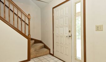 1003 White Pine Dr, Antioch, IL 60002