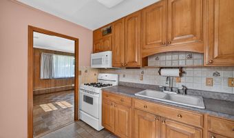 310 Woodlawn Ave, Aurora, IN 47001