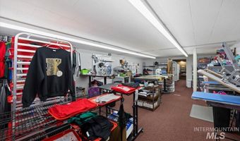 1238 Overland Ave, Burley, ID 83318