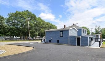 14 W Natick Rd, Warwick, RI 02886