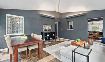 7306 WAYNE Dr, Annandale, VA 22003