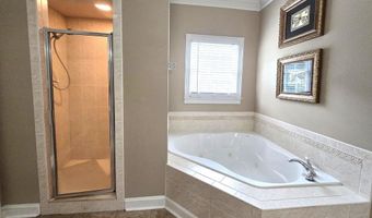 2303 Saddlebrook Ct, Albany, GA 31721