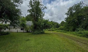 118 Foster Dr, Bennington, VT 05201