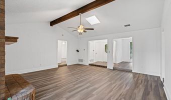 104 Murls Lake Rd, Weatherford, TX 76085
