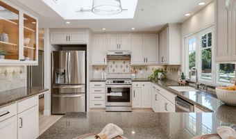 121 Day Valley Ln, Aptos, CA 95003