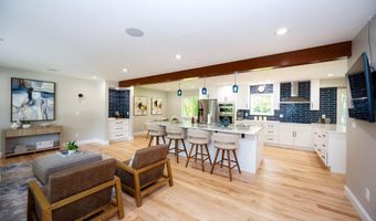 5120 Hensley Dr, Ann Arbor, MI 48103