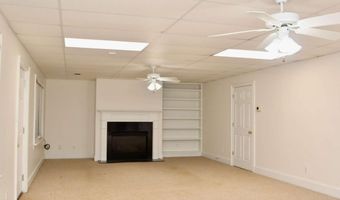 218 Thornhill Dr, Athens, GA 30607