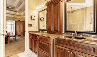 4930 Benthaven Dr E, Bargersville, IN 46106