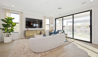 2381 W Los Arboles Pl, Chandler, AZ 85224