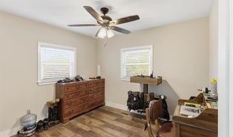 121 RIPLEY Ave, Adairsville, GA 30103