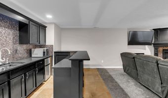 6611 E Central Park Ave, Bel Aire, KS 67226