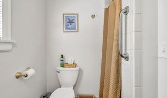 27 Highview Ter, Belfast, ME 04915