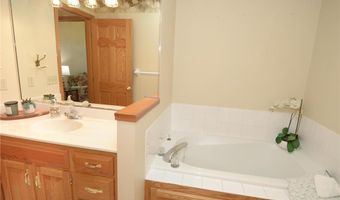 2617 Rivers Bluff Ln, Anoka, MN 55303