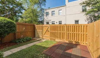 526 N PAYNE St, Alexandria, VA 22314