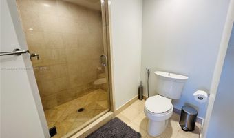 19900 E Country Club Dr 1218, Aventura, FL 33180