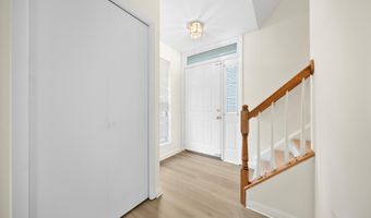 44226 MOSSY BROOK Sq, Ashburn, VA 20147