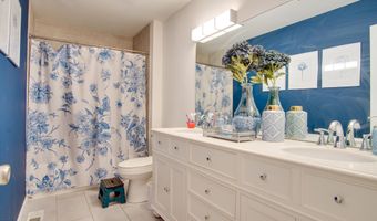 809 Longboat Ave, Beachwood, NJ 08722