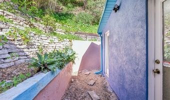 2041 N Beverly Glen Blvd, Los Angeles, CA 90077