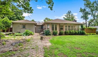 4 Huskins Cir, Bella Vista, AR 72715