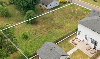 215 SW F St Lot 3, Bentonville, AR 72712