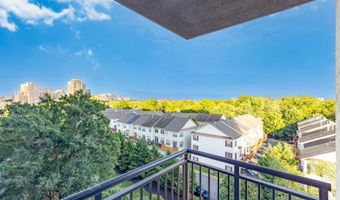 2451 MIDTOWN Ave 714, Alexandria, VA 22303