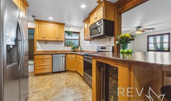 745 Southfork Rd, Cody, WY 82414