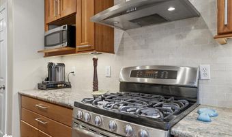 3851 Lincoln Ellsworth Ct #43B, Anchorage, AK 99517