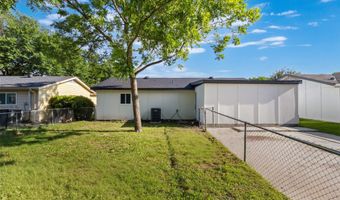 913 Roaming Road Dr, Allen, TX 75002