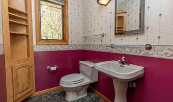 1850 Petes Point Ln SW, Alexandria, MN 56308