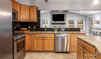 315 Glenn Bridge Rd, Arden, NC 28704