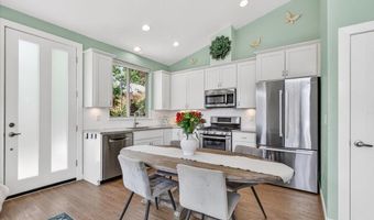 106 Dunn Cir, Ashland, OR 97520