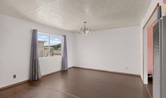 224 Margarets Ln, Bernalillo, NM 87004