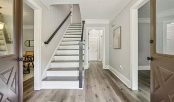 5354 Fox Hill Dr, Peachtree Corners, GA 30092