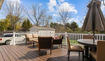 56 Errol St, Warwick, RI 02888