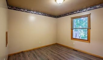 8507 Pineview Lake Dr, Argentine, MI 48451