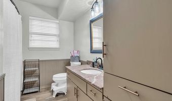 2026 11th Ave NW, Ardmore, OK 73401