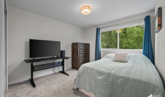 220 Mariner Dr, Anchorage, AK 99515