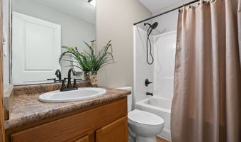 3163 SW Arlan Ln, Ankeny, IA 50023