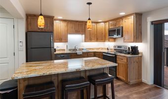 425 Grand Dr, Bigfork, MT 59911