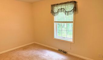 330 Root Rd, Barre, MA 01005