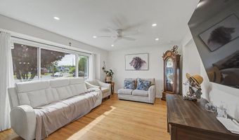 125 Meadowview Ave, Absecon, NJ 08201