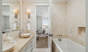 132 N Somerset St, Alys Beach, FL 32461
