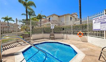 405 Ribbon Beach Way 243, Oceanside, CA 92058