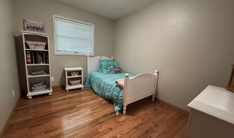 1711 S Lloyd St, Aberdeen, SD 57401
