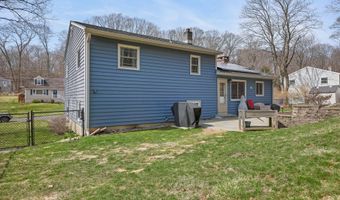 3 Mary Ann Dr, Danbury, CT 06811