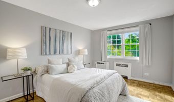 4352 N PERSHING Dr #43522, Arlington, VA 22203