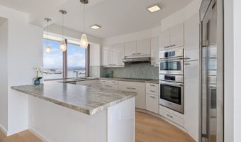 425 South St 2004, Honolulu, HI 96813