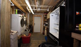 19 BURLEY St, Berlin, MD 21811
